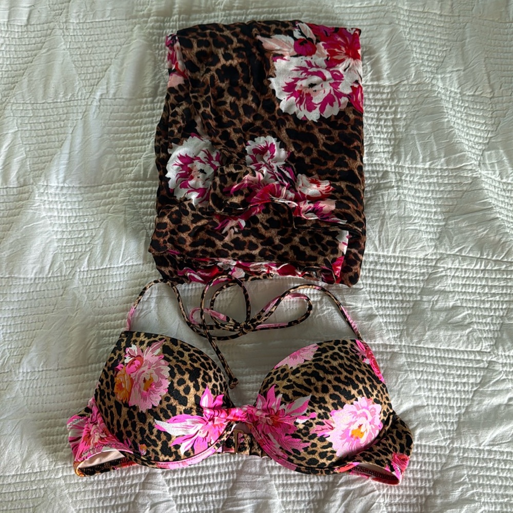 Victoria’s Secret Swim Top
